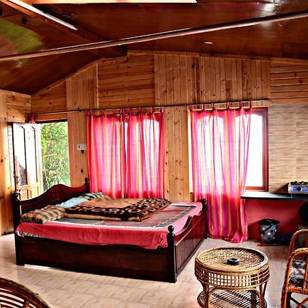 Venish Home Stay Кодайканал Экстерьер фото