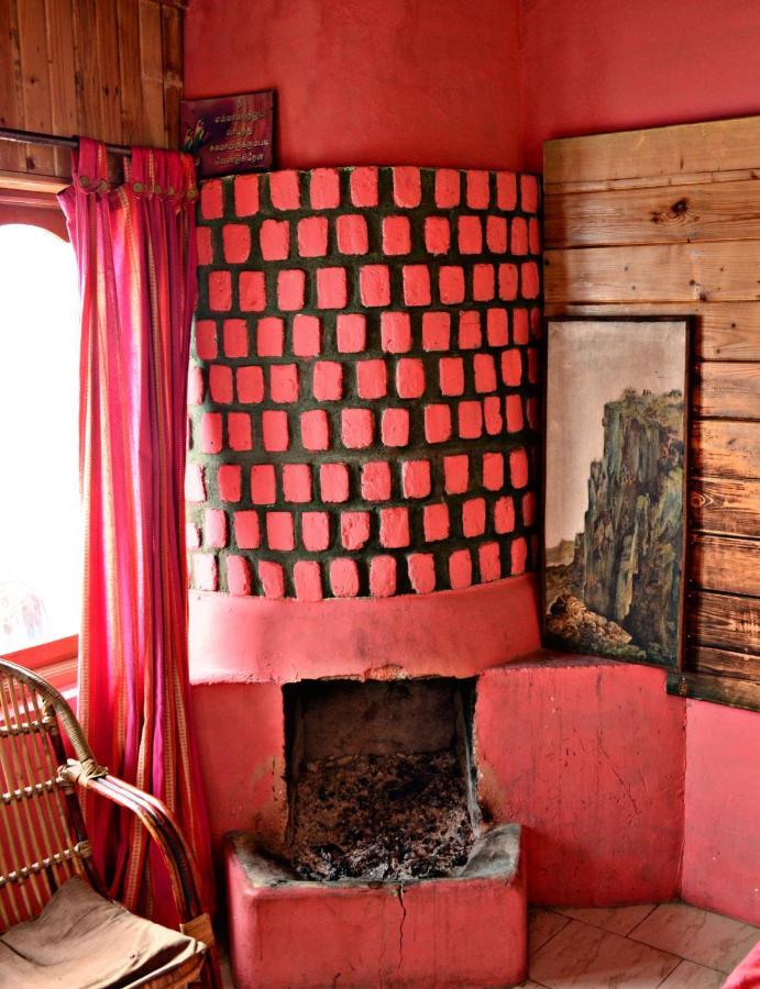 Venish Home Stay Кодайканал Экстерьер фото