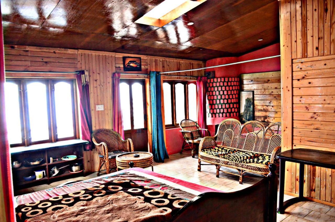 Venish Home Stay Кодайканал Экстерьер фото