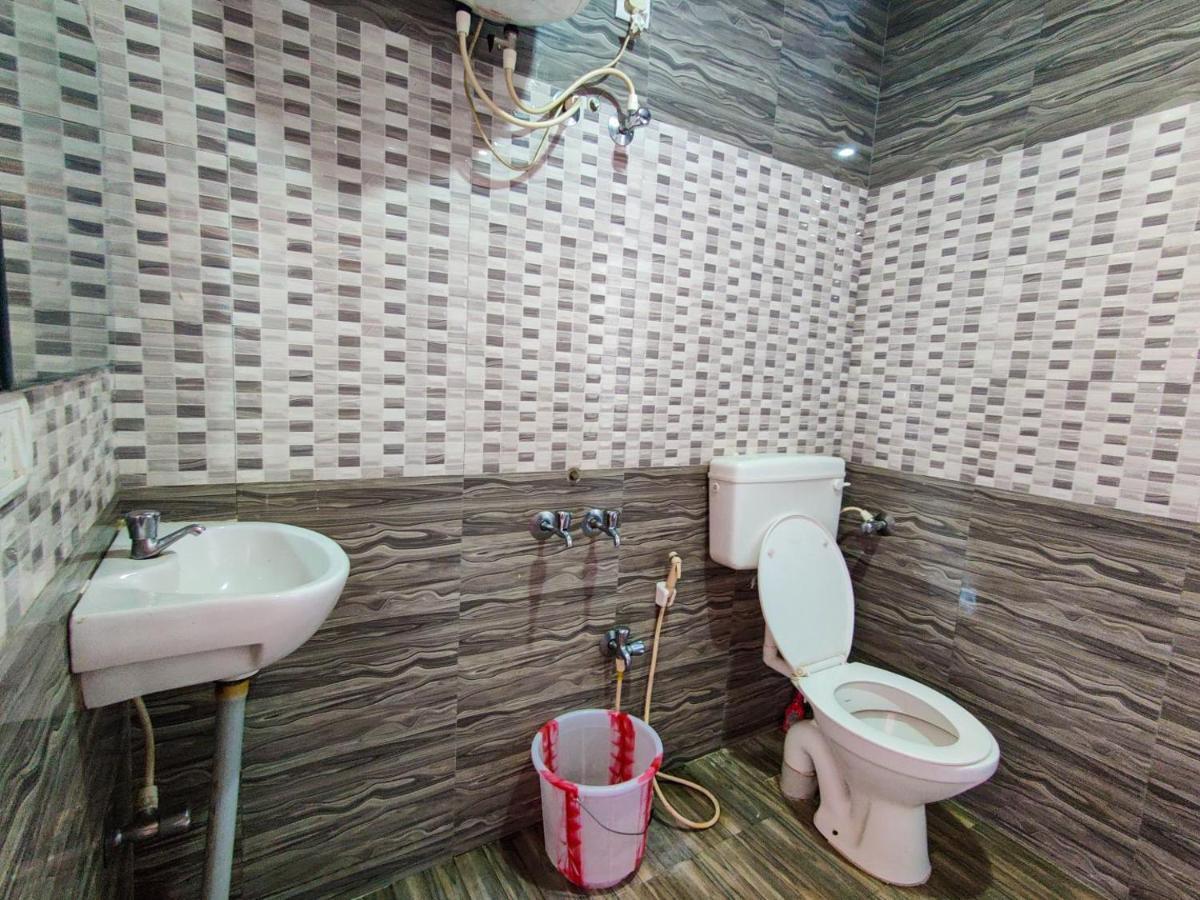 Venish Home Stay Кодайканал Экстерьер фото
