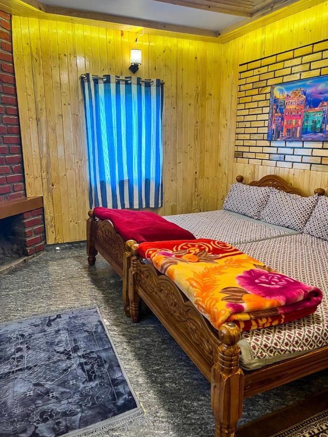 Venish Home Stay Кодайканал Экстерьер фото