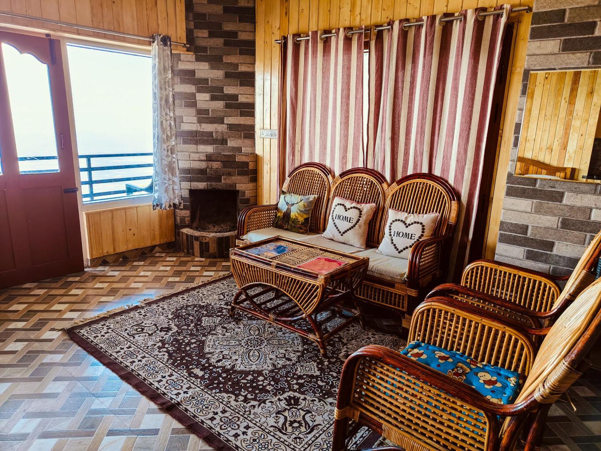 Venish Home Stay Кодайканал Экстерьер фото